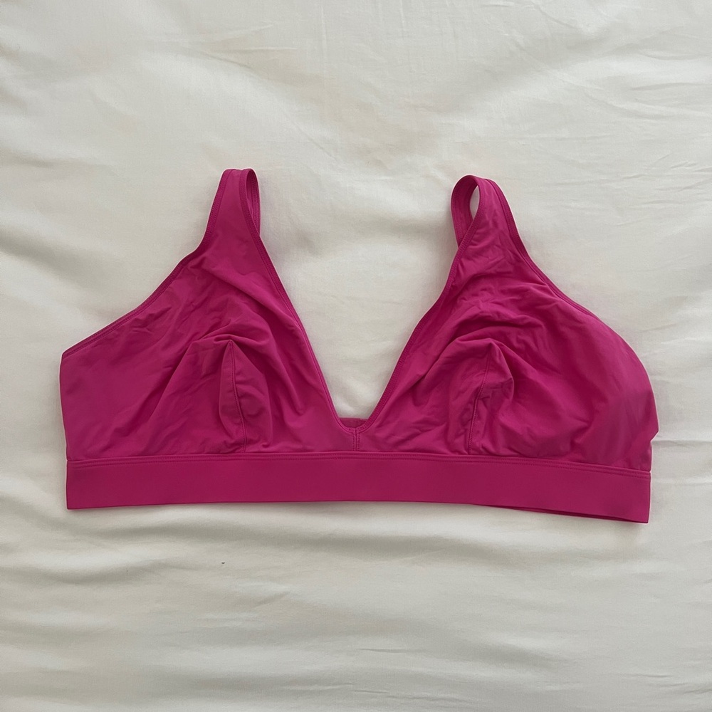 Vibrant Pink Wireless Bra
